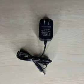 3ye Gq15-120125-au Switching Adapter Model 12v 1.25a