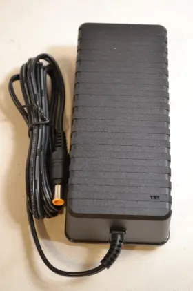 Acbel Ade020 Switching Adapter Model Acbel Ade020 Switching Adapter Model