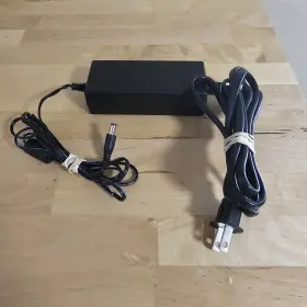 Acessory Usa Dys602-240250-15818d Used Ac Dc Adapter For Polk Dys602-240250w Genuine Oem