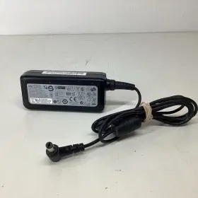 Apd Da-40c19 Ac Adapter 19v 2.1a Power Supply Charger 40w Without Cord