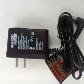 Black & Decker 90529365-01 And 24v 210ma Class 2 Power Supply Adapter Charger