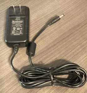 RS-AC018J00 BROOKSTONE Ac Adapter Power Supply Charger