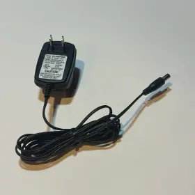 Csec Csd0900100u-22 Ac Adapter Model 9vdc 100ma