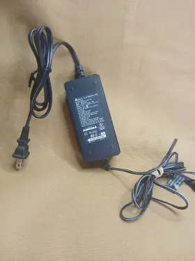 Delta Electronics Inc. 524475-016 524475-024 Ac Adapter Power Supply Charger Eadp-32db A Output 12v 2.67a