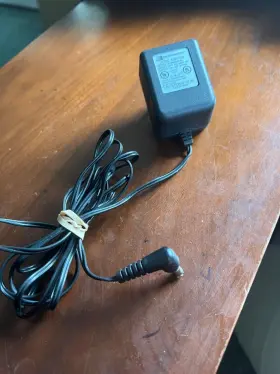 LF06300D-08 DYNAGE Ameriphone Ac Adaptor Mdl LF06300D-08 DYNAGE Ameriphone Ac Adaptor Mdl