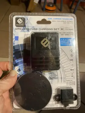 DCT5W-B EZ COLLECTION Wireless Charging Set Ac Adapter Usb