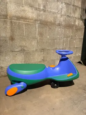 NEMO-17 FANTTIKRIDE Pro Electric Wiggle Car Led Sound Effects