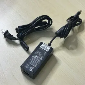 SYS1318-4018 FENDER Switching Adapter