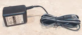 28-D04-300 FIL Ac Wall Power Adapter Supply Charger