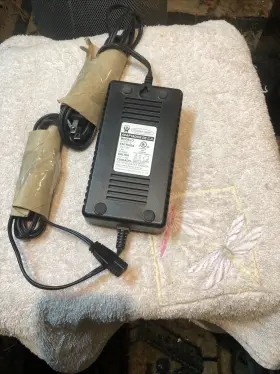 Foshan Hanyi 2008-0226 New 12v 5a Ac Adapter For Small Frig With Heater Tested Good
