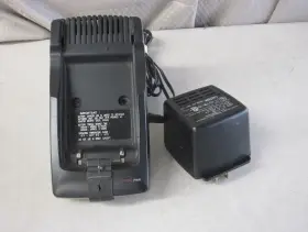 MR-73B FUJITSU Desktop Battery Charger Power Supply