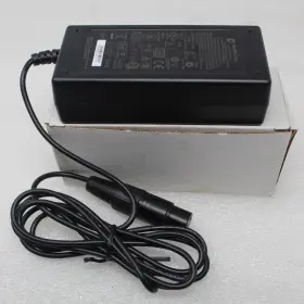 Globetek Tr9cg1200n05-y Brand New Gt-81081-6024-t3 Output 24v 2.5a Tr9ci2500amp-f Re / No Cord