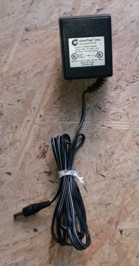 Globtek Wd1e500ccp-n Gt-341-12-500d Input 120v 60hz 10w Output 12v Dc 500ma