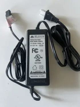 Gme Technology Gme60c-120500ful Gme60c-120500-f Ul 12v 1.5a Ac Adapter Power Supply Charger Gme Technology Gme60c-120500ful Gme60c-120500-f Ul 12v 1.5a Ac Adapter Power Supply Charger