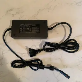 Govee Soy-2400300us-306 Class 2 Outdoor Power Supply For H705a