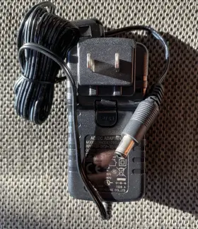 Huizhou Techlong Co. Ltd Model Taa024 200200d4 20 Power Supply Ac/dc 100v-240v Adapter Plug 12v-2a 6.3mm - Black 5ft New
