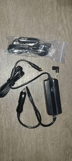 DDDC090WT4.1 ITEKIRO Auto Car Boat Rv Charger Inogen