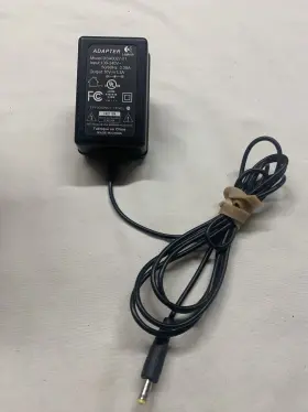 DSA0027-01 LOGITECH Switching Adapter Charger