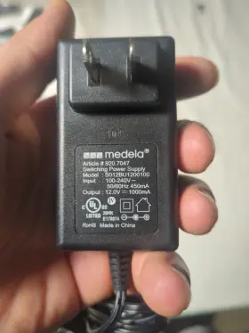 Medela S012bu1200100 Switching Power Supply 12v 1000ma Medela S012bu1200100 Switching Power Supply 12v 1000ma