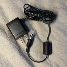 Midland S003atu0900030 Switching Power Supply 9v 300ma 240v