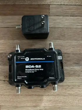 BDA-S2-FA4 MOTOROLA Broadband Dropcable Modem Tv Hdtv Amp