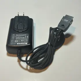 Motorola Spn4638a Ac Power Supply Model 8.4v 0.75a