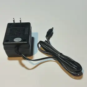 Mw Mw41-770 Ac-dc Adapter Model 7.5vdc 700ma
