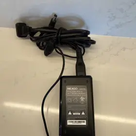 Nexgo Hka02108525-8a Genuine Ac Adapter 8.5v 2.5a Power Supply With Cord