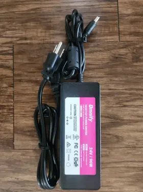 ZF120A-2404000 OMNIFY Ac Charger Adapter Power Supply ZF120A-2404000 OMNIFY Ac Charger Adapter Power Supply
