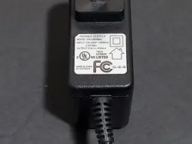 SW-050060A OUTRACE Ac Power Adapter #2