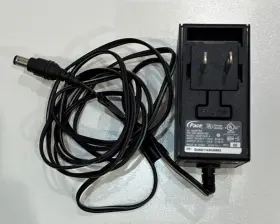 Pace Duad1145x28883 Ac/dc Adapter 12v Power Supply 2.5mm Male 2-contact Ac Us Black