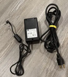 Phihong Psa-30u-150 Genuine Switching Ac Adapter Power Supply 15v Charger