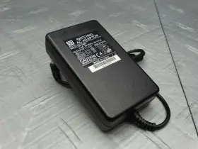 Phihong Psa15w-050 Switching Ac Adaptor 5v 2.5a