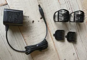 Philips 619634613052 Ac Adapter Power Charger For Norelco Shaver Qt4014 With Trimm Accessories