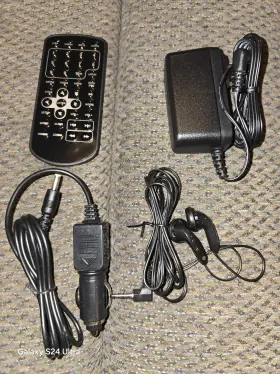 Pkpower 757631840016 New Lot Remote Power Car Charger Onn Ona17av042 Ona17av048 Portable Dvd Player