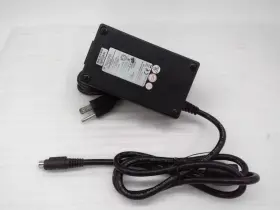 Protek Pmp90-12 Power 80w 12v 6.67a Ac Adapter Supply Charger 4-pin