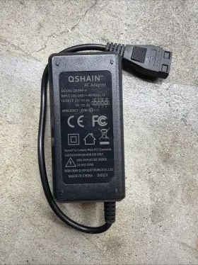 Qshain Qx15wg120100u Qx3d-2 Ac Adapter Molex 5v 12v