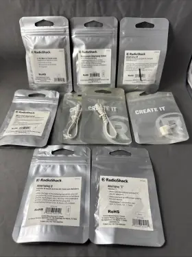 040293959135 RADIOSHACK Radio Adaptaplug