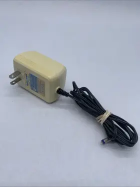 273-1652C RADIOSHACK Radio Ac Adapter Cat #3