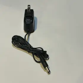 Rocketfish S006mu0500100 4-port Selector-model Rf-g1185 Power Supply 5v 1000ma Rocketfish S006mu0500100 4-port Selector-model Rf-g1185 Power Supply 5v 1000ma