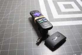 Roku Pw03 Express Model 3931x With Remote And Usb Cable Power Cord Roku Pw03 Express Model 3931x With Remote And Usb Cable Power Cord