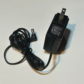 Sally Hansen W&t-ad18w120080b C Ac Adapter Model W&t-ad18w120080b C Dc12v 0.8a