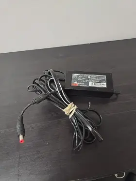 731698177445 SAMSUNG Ac Adapter Fdy Switching Power Supply