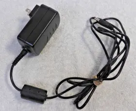 Sangean Hkp24-0900700du Switching Adapter Model 9v 0.7a