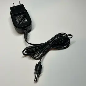 Shark Yls0041-t160013 Ac Dc Adapter Model 16v 130ma