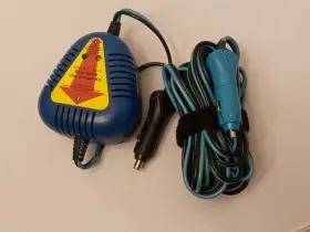 EL9796 SHARPER IMAGE Wa Jumper Car Jump Starter Kit