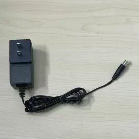 TEA13U-05060 SWITCHING Adapter