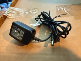 Sil Ssc-185035us Class 2 Power Supply Model 18.5v 350ma Sil Ssc-185035us Class 2 Power Supply Model 18.5v 350ma