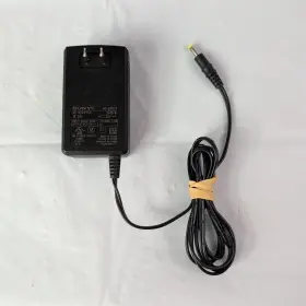 Sony 727542422694 Ac-e9522 Power Supply Adapter-9.5v/2.2a-charger For Speakers And Dvd