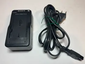 BC-V25 SONY Battery Charger